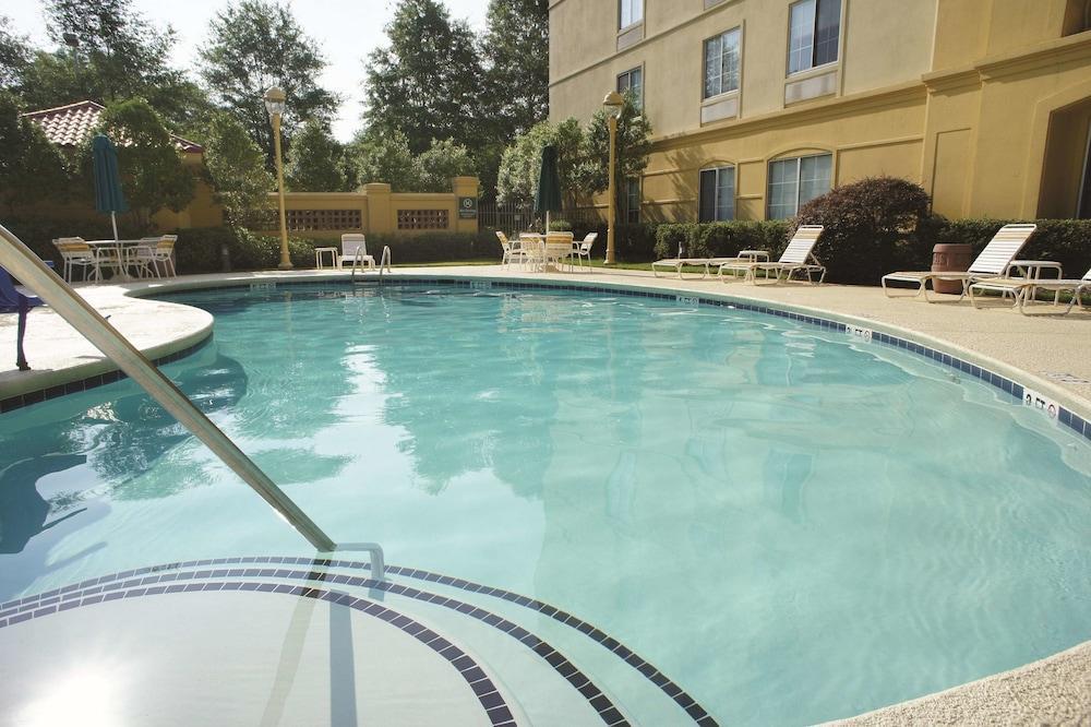 La Quinta By Wyndham Raleigh/Durham Southpoint Hotel Bagian luar foto