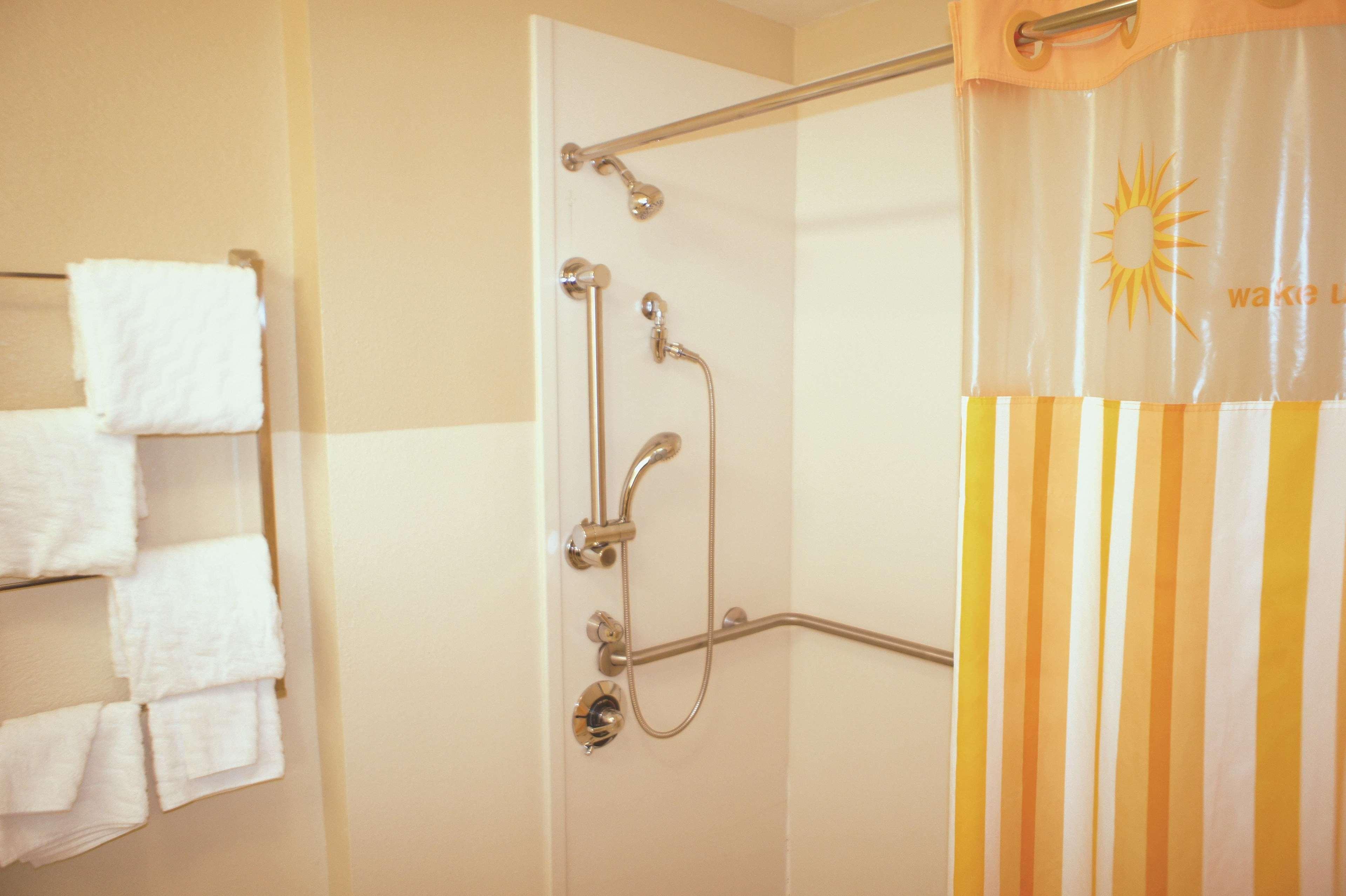 La Quinta By Wyndham Raleigh/Durham Southpoint Hotel Bagian luar foto