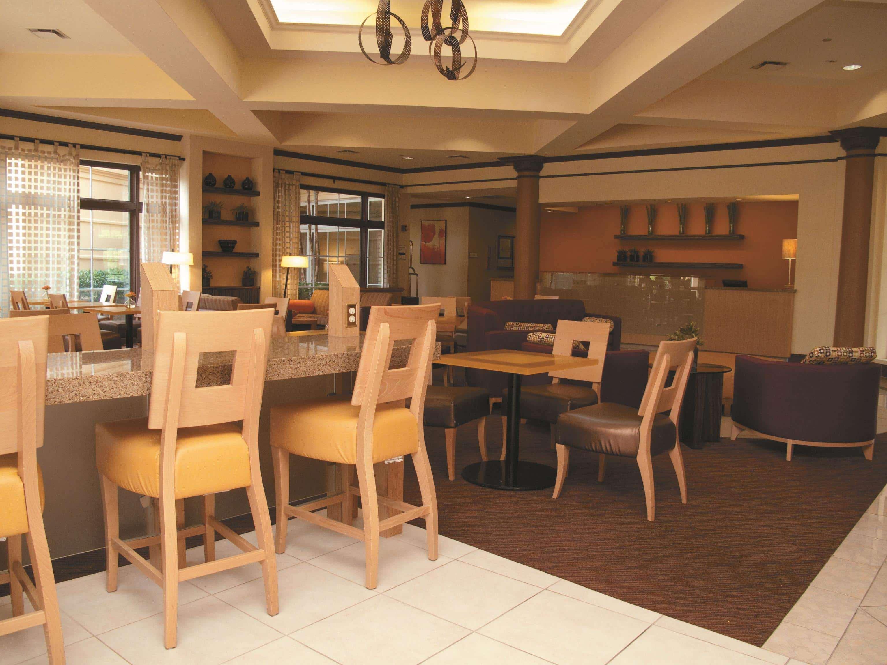 La Quinta By Wyndham Raleigh/Durham Southpoint Hotel Bagian luar foto