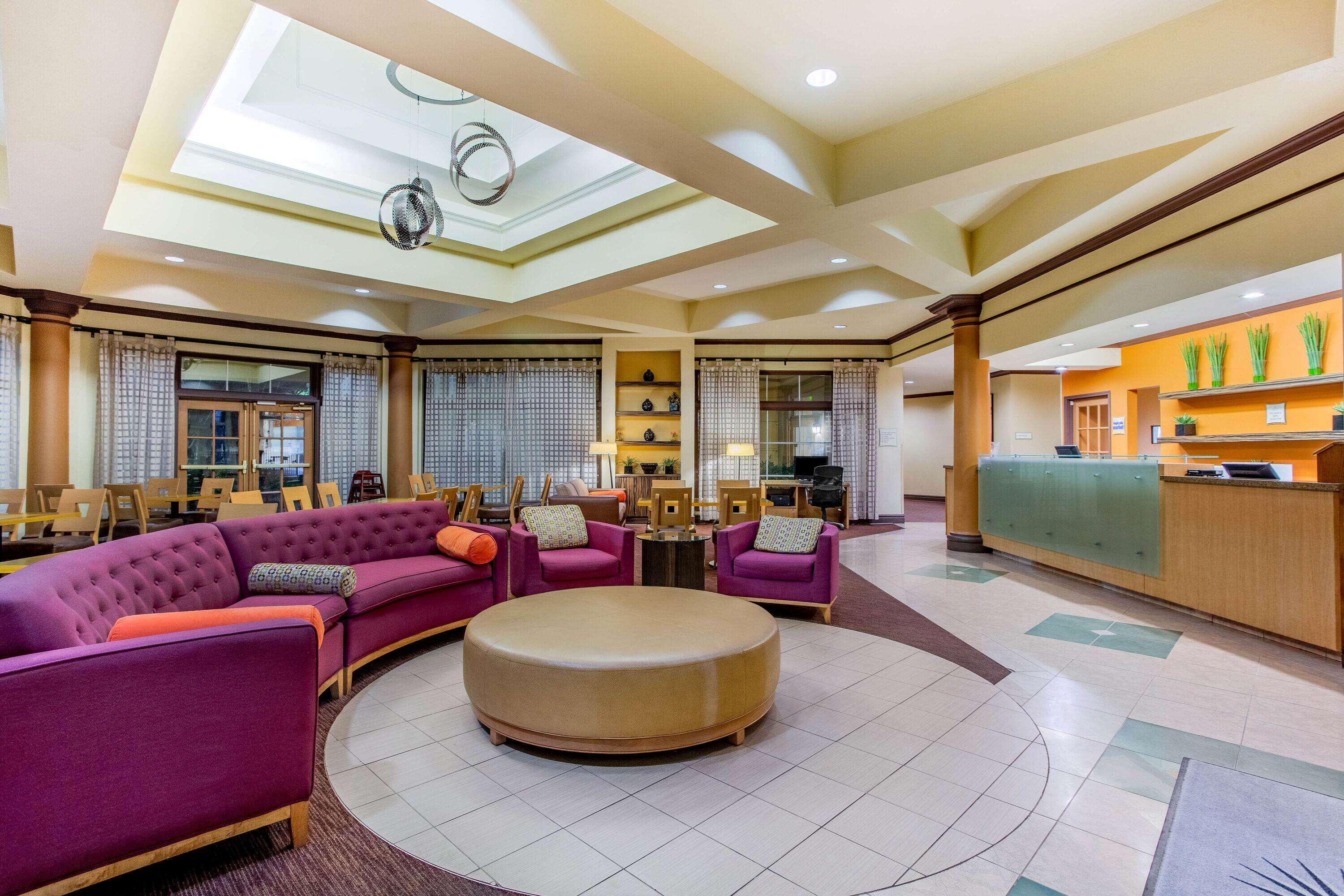 La Quinta By Wyndham Raleigh/Durham Southpoint Hotel Bagian luar foto