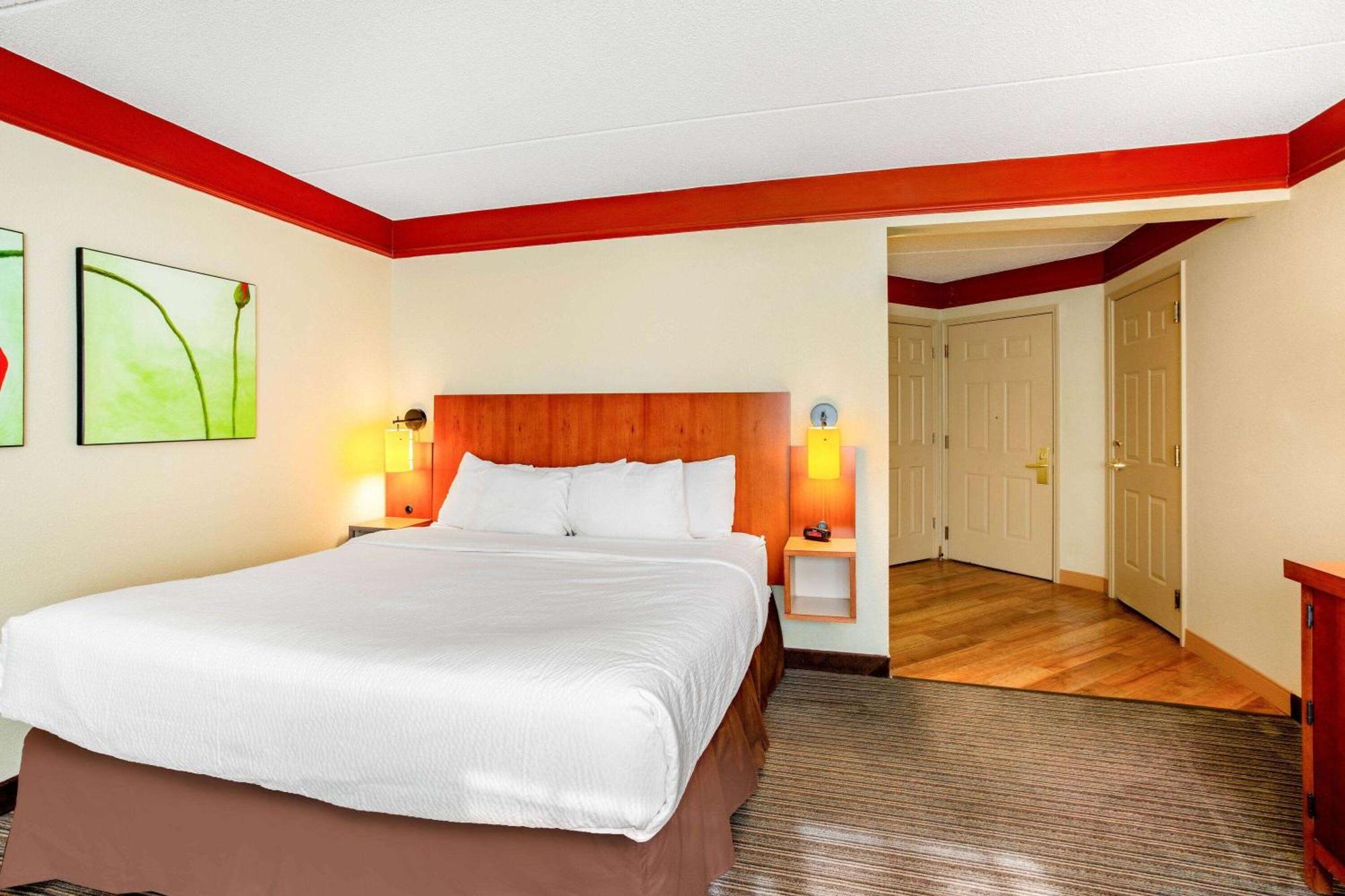 La Quinta By Wyndham Raleigh/Durham Southpoint Hotel Bagian luar foto